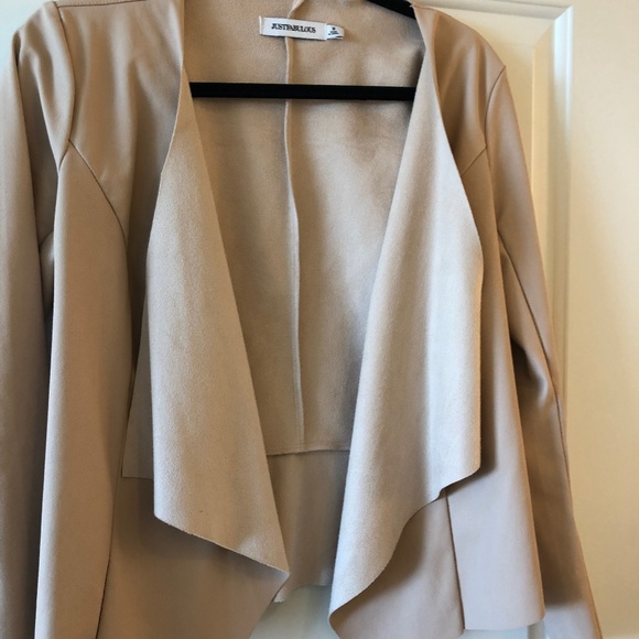 JustFab Jackets & Blazers - JustFab Cream/Ivory Drape leather Jacket